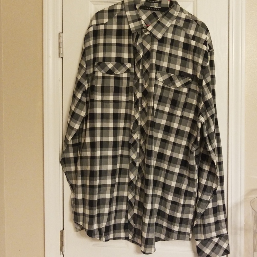 Sean John plaid shirt Never worn